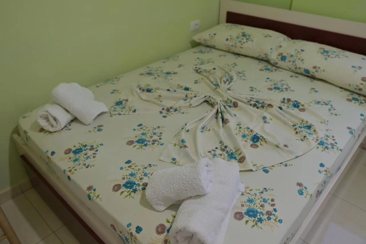 Mana Apartments Ksamil